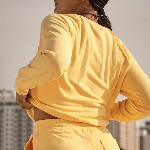 Womens Yellow Sundry Los Angeles 10 Pullover Sweatshirt XS Soft and Cozy - Picture 5 of 10